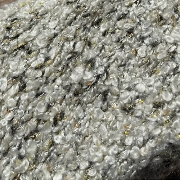 Express Knit Beanie Pom Pom Hat One Size fits most - Picture 9 of 12